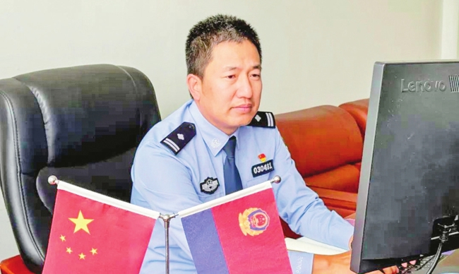 王国强：高原安宁最坚韧的守护者