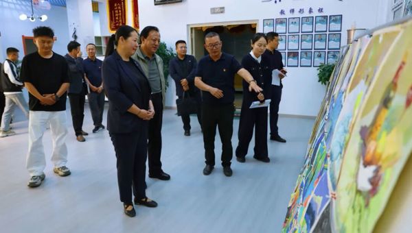 萨尔娜走访调研新兴领域党建工作